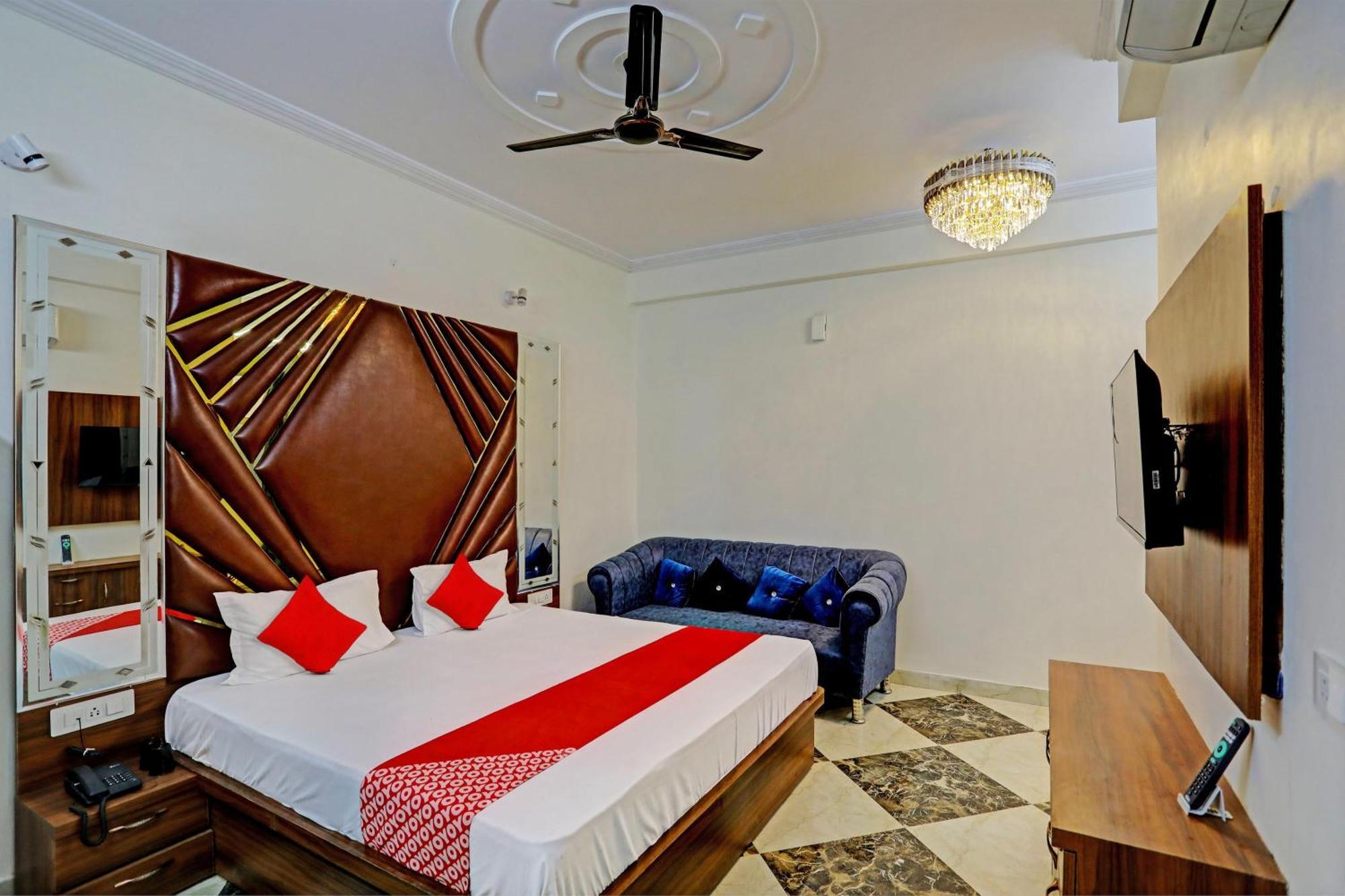 Hotel O Al Diwan Banquet And Suites Канпур Екстериор снимка