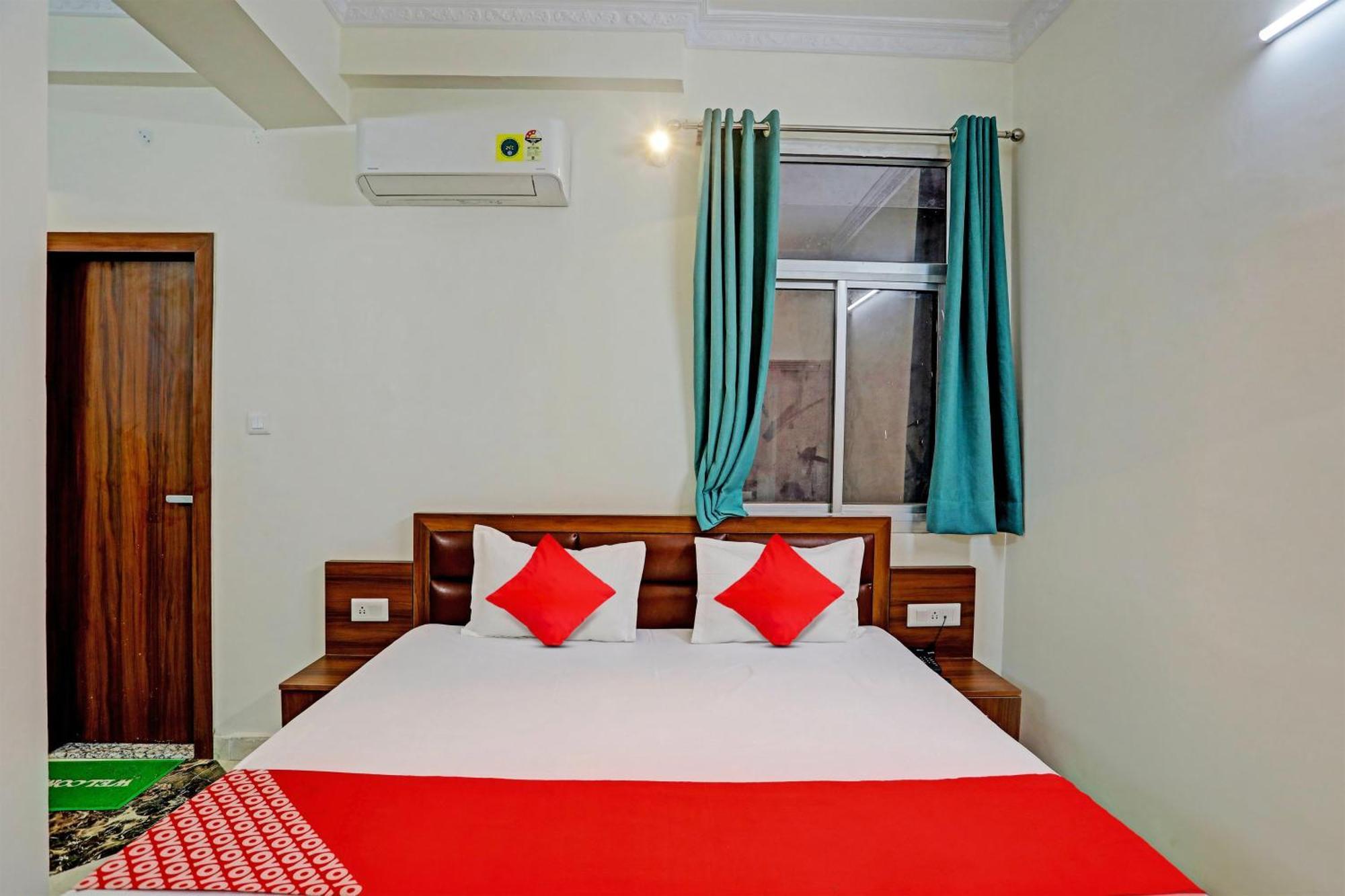Hotel O Al Diwan Banquet And Suites Канпур Екстериор снимка