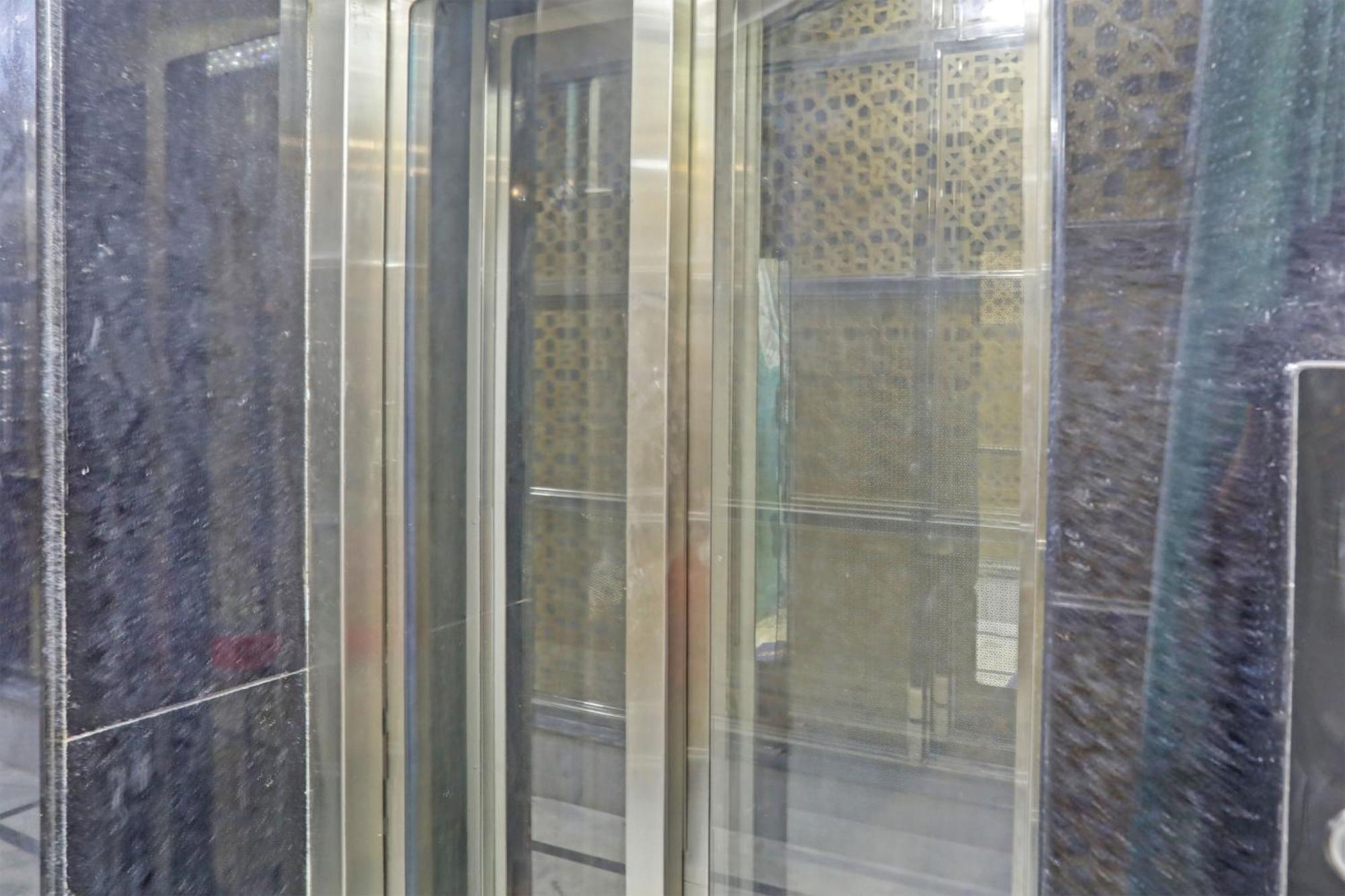 Hotel O Al Diwan Banquet And Suites Канпур Екстериор снимка
